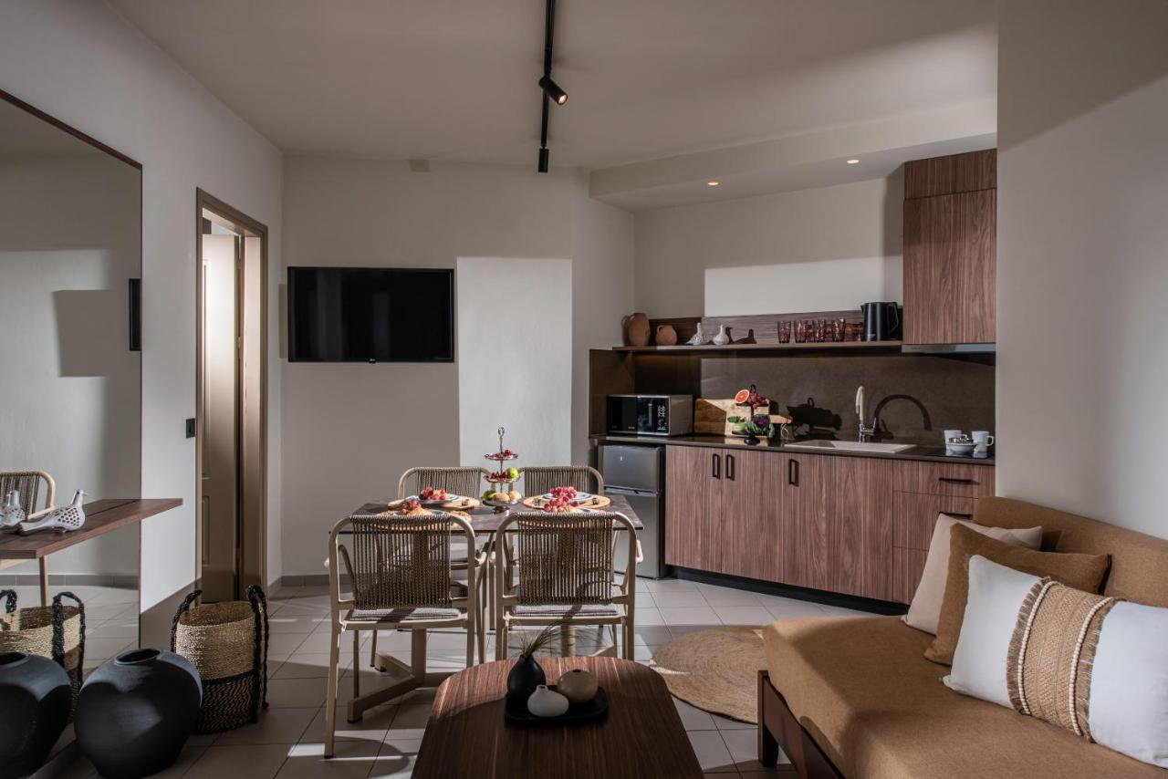 Stalida Everest Apartments And Suites מראה חיצוני תמונה