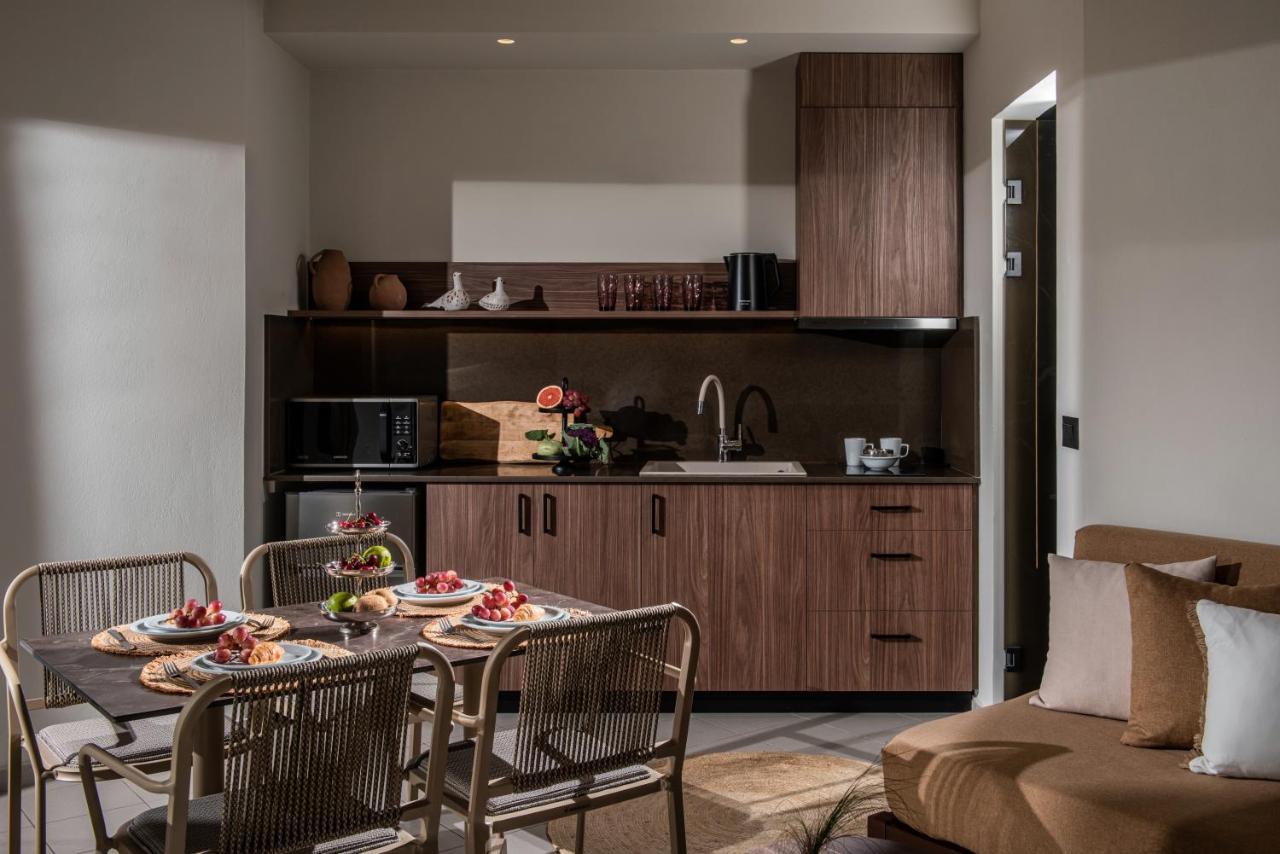 Stalida Everest Apartments And Suites מראה חיצוני תמונה