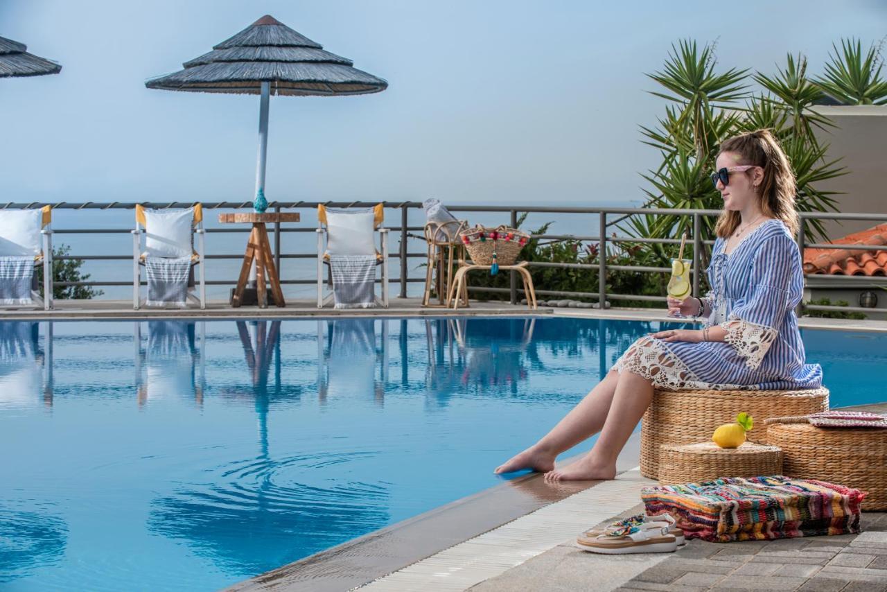 Stalida Everest Apartments And Suites מראה חיצוני תמונה
