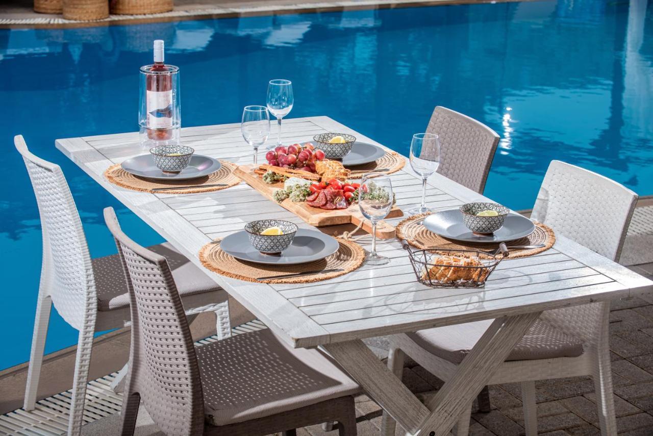 Stalida Everest Apartments And Suites מראה חיצוני תמונה