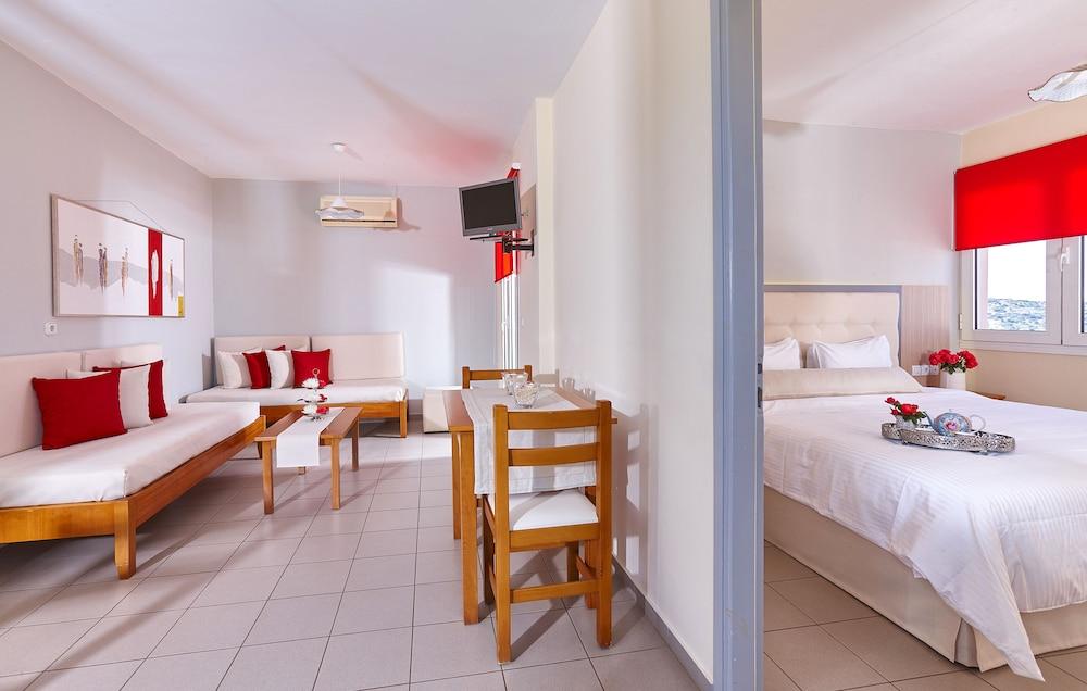 Stalida Everest Apartments And Suites מראה חיצוני תמונה