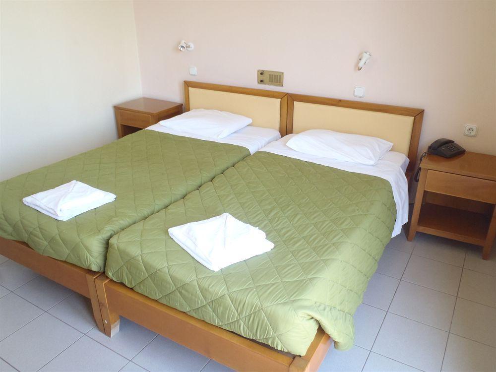 Stalida Everest Apartments And Suites מראה חיצוני תמונה